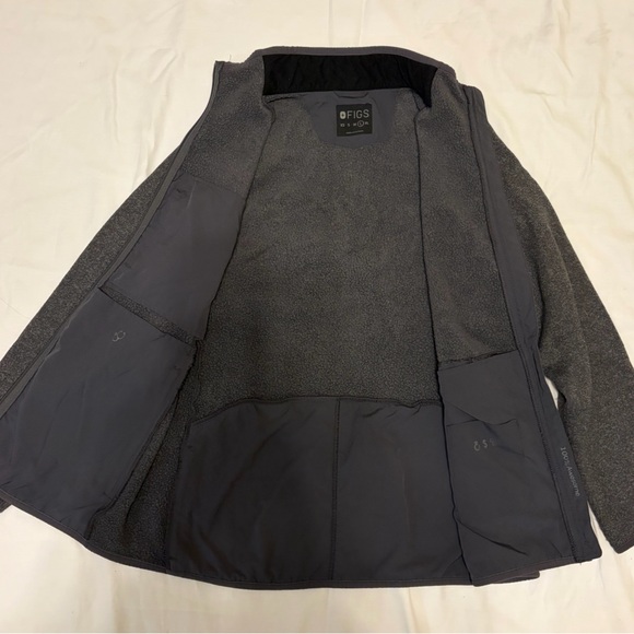 Figs grey sweater jacket - Picture 4 of 8